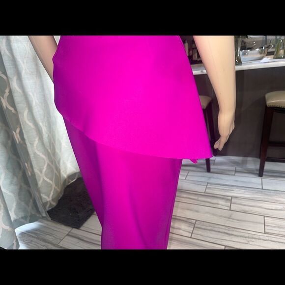 Chiara Boni One Shoulder Dress - Picture 9 of 12